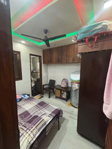 Bedroom Image of 900 Sq.ft 3 BHK Apartment / Flat for rent in Rohini Luxury Floors, Sector 4 Rohini New Delhi for Rs. 30000