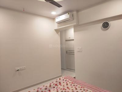 Bedroom Image of 1825 Sq.ft 3.5 BHK Apartment / Flat for rent in Hiranandani Meadows, Thane West Thane for Rs. 140000