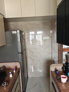 Kitchen Image of 525 Sq.ft 1 BHK Apartment / Flat for rent in Raheja Township, Malad East Mumbai for Rs. 50000