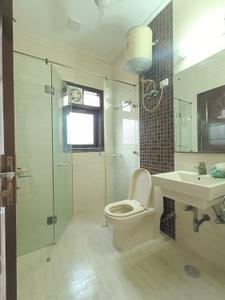 Bathroom Image of 2300 Sq.ft 3 BHK Builder Floor for sale in Greater Kailash I New Delhi for Rs. 55000000