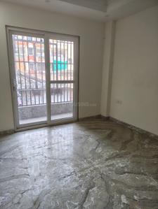 Bedroom Image of 927 Sq.ft 2.5 BHK Builder Floor for sale in Ramesh Nagar New Delhi for Rs. 13200000