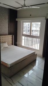 Bedroom Image of 950 Sq.ft 2 BHK Apartment / Flat for rent in Ruchira Sapphire Smart Homes, Mahurali Ghaziabad for Rs. 25000