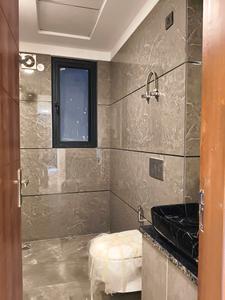 Common Bathroom Image of 2100 Sq.ft 4 BHK Builder Floor for sale in Sector 70A Gurgaon for Rs. 34200000