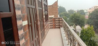 Balcony Image of 2270 Sq.ft 2 BHK Builder Floor for rent in HUDA Bhiwani for Rs. 26500