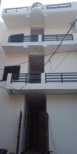 Image of Tiwari Hostel in Husainganj, Lucknow