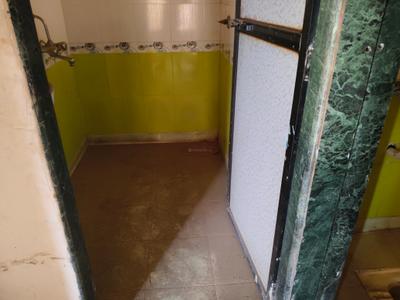 Bathroom Image of 700 Sq.ft 1 BHK Apartment / Flat for sale in Ulwe Navi Mumbai for Rs. 4600000