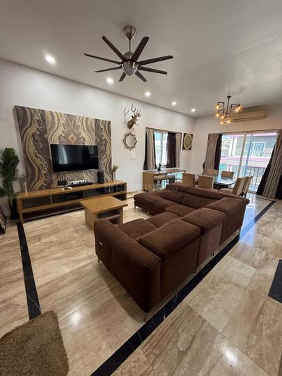 Emerald Villas Main Image 1