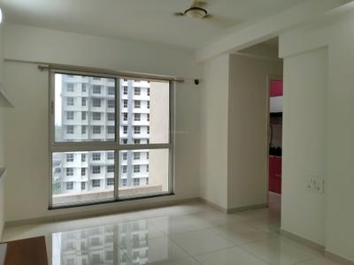 Living Room Image of 650 Sq.ft 1 BHK Apartment / Flat for sale in Kasarvadavali Thane for Rs. 6000000