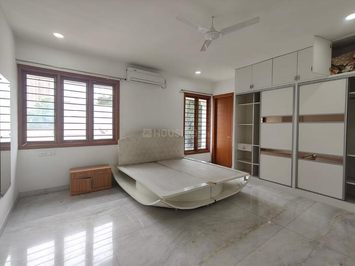 Rolling hills  Bedroom 1