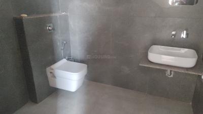 Rajnandan Raj Iconza Bathroom Two 3