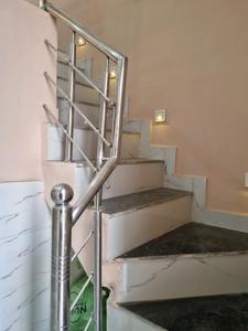Staircase Image of 450 Sq.ft 1 BHK Independent House for sale in Razapur Khurd New Delhi for Rs. 4500000