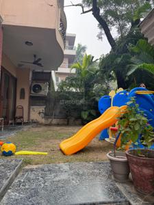 Image of 5600 Sq.ft 4 BHK Builder Floor for sale in New Friends Colony, New Delhi for Rs. 87500000