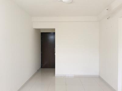 Living Room Image of 650 Sq.ft 2 BHK Apartment / Flat for rent in Godrej Emerald, Kasarvadavali Thane for Rs. 26643