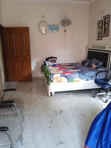 Image of 1782 Sq.ft 3 BHK Builder Floor for sale in Surya enclave, Paschim Vihar, New Delhi for Rs. 32500000