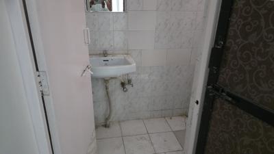 Nitron Landmark Bathroom 2