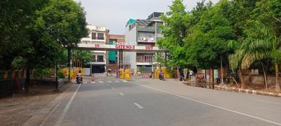 Image of 250 Sq.ft Residential Plot / Land for sale in Sector 105, Noida for Rs. 72500000