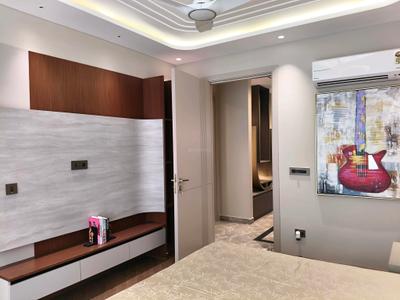 Bedroom Image of 3600 Sq.ft 4 BHK Builder Floor for sale in Greenwood City Floors, Sector 45 Gurgaon for Rs. 45500000