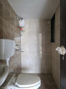 Common Bathroom Image of 650 Sq.ft 1 BHK Apartment / Flat for sale in Ekta Brooklyn Park, Virar West Virar for Rs. 3300000
