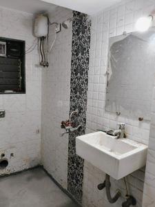 Bathroom Image of 1250 Sq.ft 2 BHK Apartment / Flat for rent in Airoli Navi Mumbai for Rs. 45000