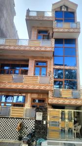 5 BHK Independent House