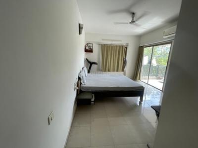 Bedroom Image of 2000 Sq.ft 3 BHK Apartment / Flat for rent in Prahlad Nagar Ahmedabad for Rs. 55000