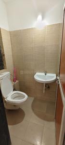 Bathroom Image of 885 Sq.ft 2 BHK Apartment / Flat for rent in DB Ozone, Dahisar East Mumbai for Rs. 30000