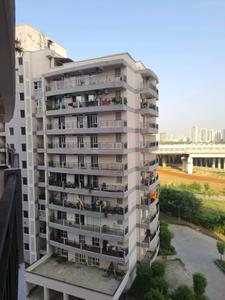 Building Image of 2200 Sq.ft 4 BHK Apartment / Flat for sale in Pareena Express Heights, Sector 99 Gurgaon for Rs. 26900000