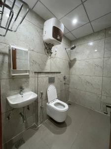 Bathroom Image of 1800 Sq.ft 2 BHK Independent House for rent in Rajguru Nagar Ludhiana for Rs. 22000