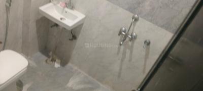 Bathroom Image of 540 Sq.ft 1.5 BHK Independent House for rent in Palam Vihar Extension Gurgaon for Rs. 12000