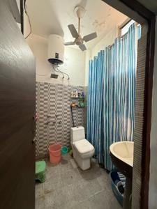Bathroom Image of 765 Sq.ft 3.5 BHK Independent House for sale in Shastri Nagar Meerut for Rs. 10000000