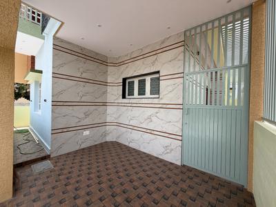 Balcony Image of 2000 Sq.ft 3 BHK Duplex for sale in BEML Nagar Mysore for Rs. 21000000