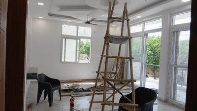 Living Room Image of 2250 Sq.ft 3 BHK Builder Floor for sale in Sector 32 Faridabad for Rs. 17000000