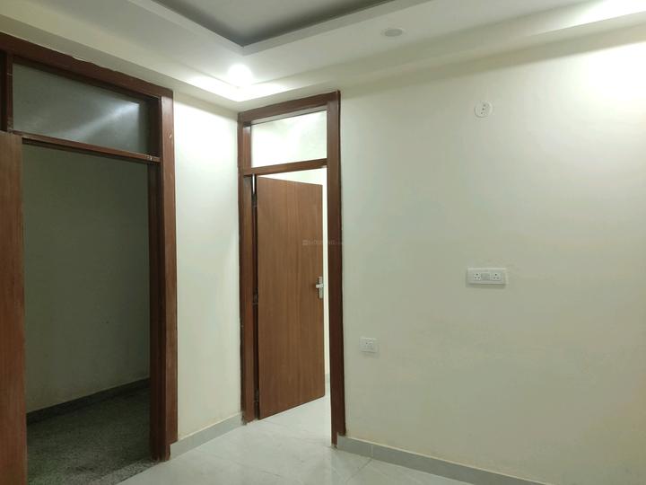 Rose Apartment Main Image 1