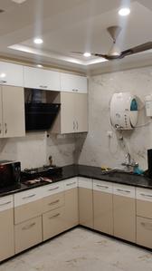 Kitchen Image of 2150 Sq.ft 4 BHK Apartment / Flat for rent in Aisshpra Paalm Paradise Phase II, Sahara Estate Gorakhpur for Rs. 28000