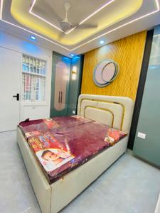Bedroom Image of 2850 Sq.ft 3 BHK Apartment / Flat for rent in Uttam Nagar New Delhi for Rs. 24999