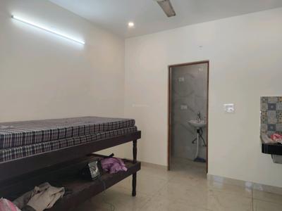 1 RK Independent Builder Floor
