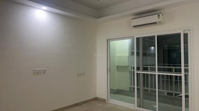 Bedroom Image of 2385 Sq.ft 4 BHK Apartment / Flat for sale in Wave Veridia, Wave City Ghaziabad for Rs. 29500000