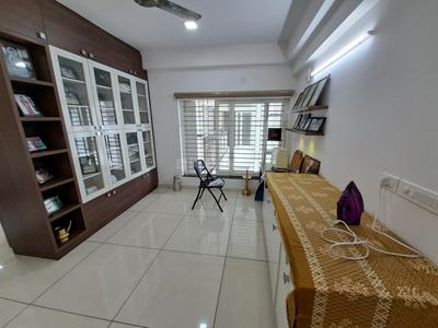 Hall Image of 2450 Sq.ft 4 BHK Apartment / Flat for sale in Vyttila Kochi for Rs. 23000000