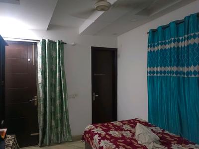 Bedroom Image of 1080 Sq.ft 3 BHK Builder Floor for sale in Mahavir Enclave New Delhi for Rs. 7800000
