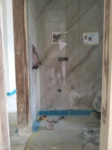 Common Bathroom Image of 2100 Sq.ft 4 BHK Builder Floor for sale in Pitampura New Delhi for Rs. 62500000