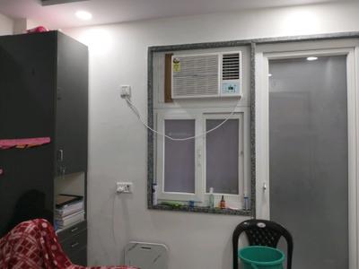 Bedroom Image of 1800 Sq.ft 2 BHK Independent House for sale in Laxmi Nagar New Delhi for Rs. 32500000