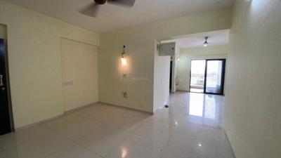 Living Room Image of 2005 Sq.ft 3 BHK Apartment / Flat for rent in Sakar Elite Apex, Mahalakshmi Nagar Indore for Rs. 35000