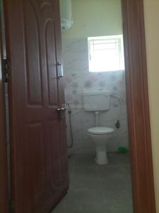Bathroom Image of 450 Sq.ft 1 BHK Builder Floor for rent in Kodathi Bengaluru for Rs. 12500
