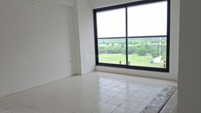 Bedroom Image of 3260 Sq.ft 4 BHK Apartment / Flat for rent in Adani Paarijat, Shantigram Ahmedabad for Rs. 127000