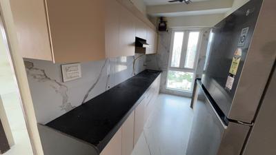 Kitchen Image of 600 Sq.ft 2 BHK Apartment / Flat for rent in Deraiya Iconico, Kurla East Mumbai for Rs. 56000