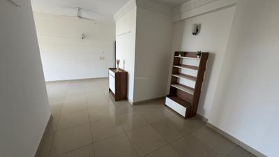 Living Room Image of 1350 Sq.ft 3 BHK Apartment / Flat for sale in Mahagun Mascot, Crossings Republik Ghaziabad for Rs. 12000000