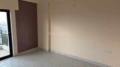 Bedroom Image of 950 Sq.ft 2 BHK Apartment / Flat for sale in Parakh The Golden Gate, Mahurali Ghaziabad for Rs. 8343702
