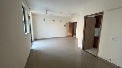Living Room Image of 900 Sq.ft 2 BHK Apartment / Flat for sale in Unitech The Residences, Sector 33 Gurgaon for Rs. 16500000