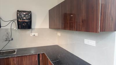 Kitchen Image of 800 Sq.ft 1 BHK Builder Floor for rent in Sector 53 Gurgaon for Rs. 28000