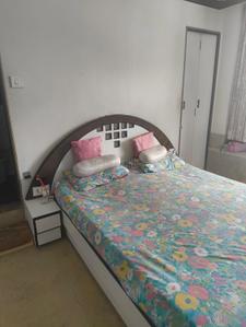 Bedroom Image of 700 Sq.ft 2 BHK Apartment / Flat for rent in Gamdevi Mumbai for Rs. 130000